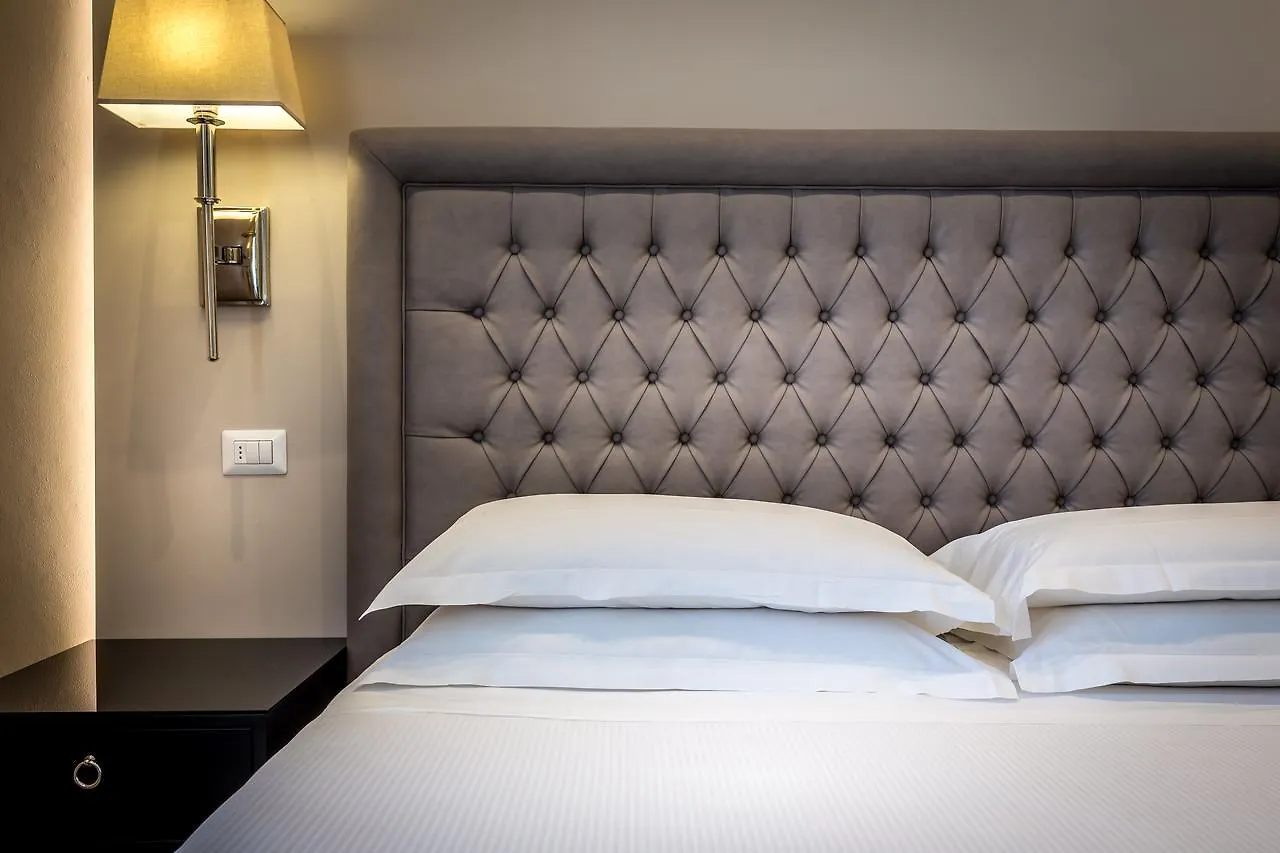 Hotel Emma Small Luxury Hotel Florence 2*,  Italy